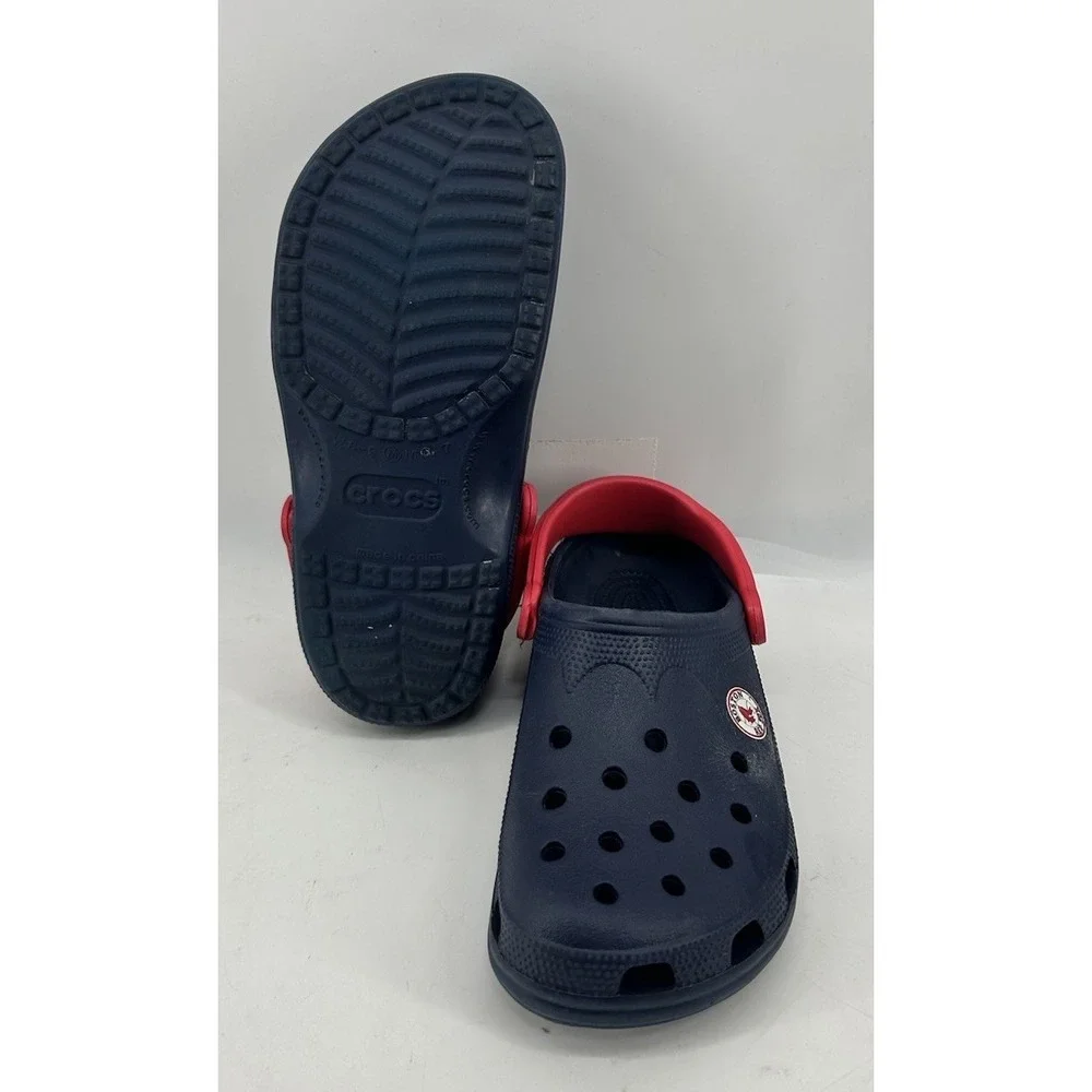 Crocs Classic Slip On Clogs Boston Red Sox MLB Blue Women's 8/9 Men's 6/7